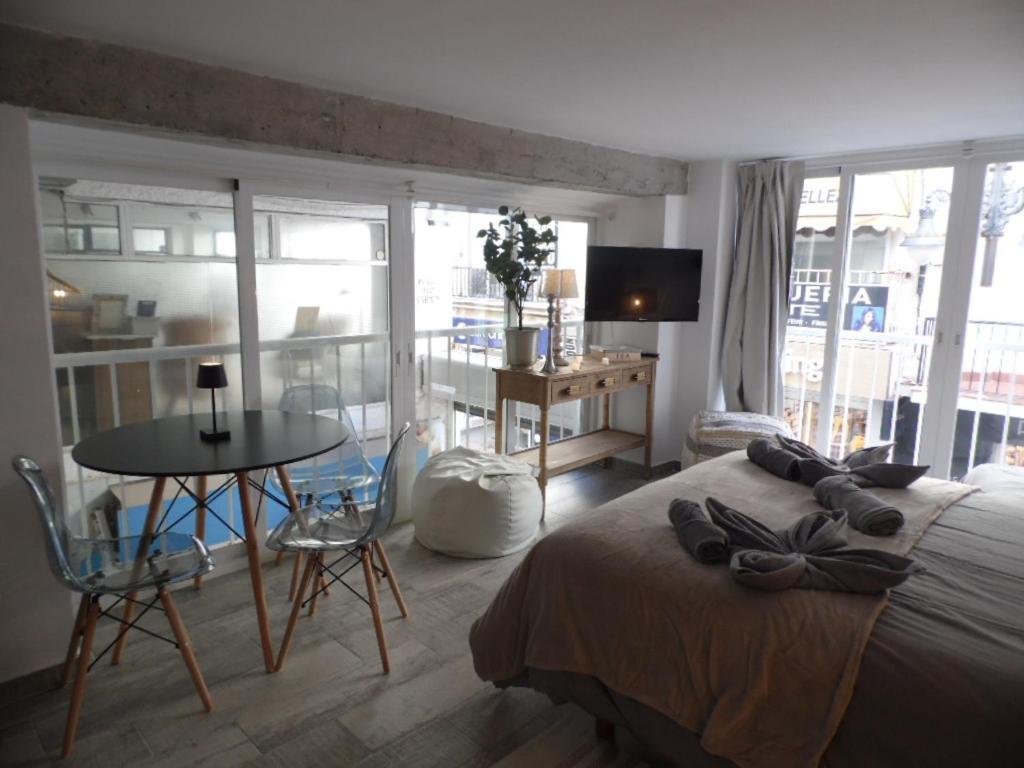 Apartamentos San Miguel Torremolinos Ruang foto